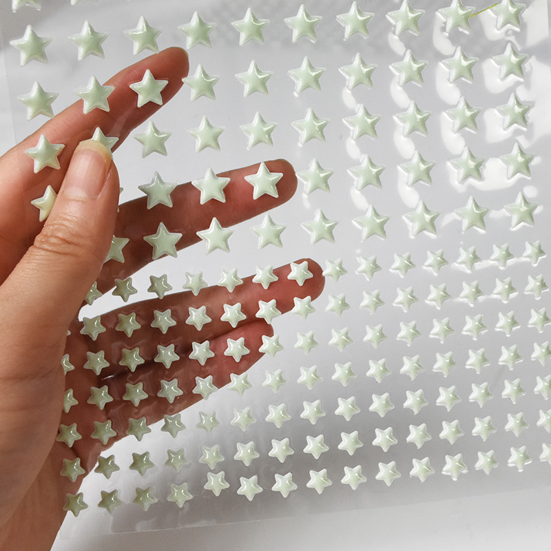 Glow In Dark Stars - 211 Chiếc 3D Bong Bóng Ngôi